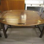 681 2260 COFFEE TABLE